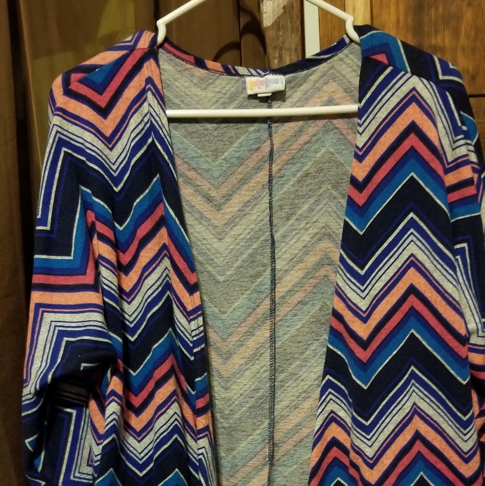EUC Size small lularoe lindsay kimono